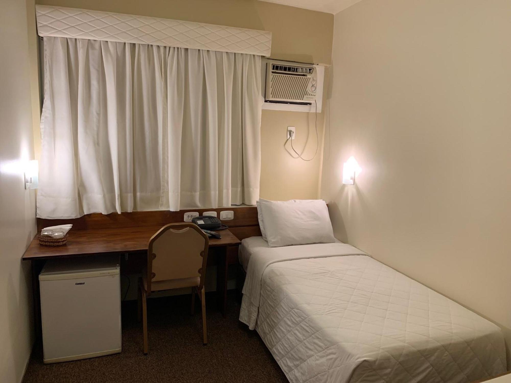 Business Hotel 3*